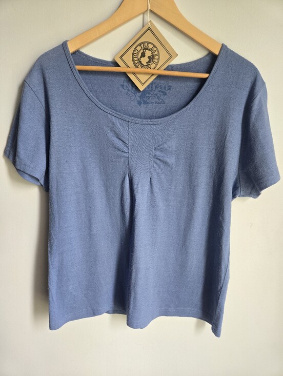 The Earth Collection Tops - New The EARTH COLLECTION Blue Scoop Neck Short Sleeve Silk & Cotton Top